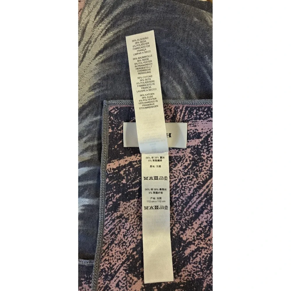 COACH Limited Edition‎ Elvis Presley Scarf Pink And Gray Cotton Silk Blend